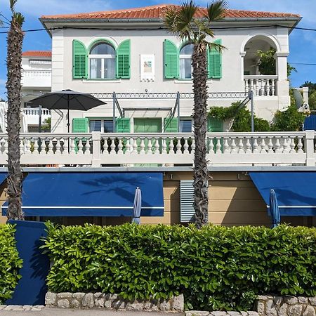 Pavi Apartments Vila Amalia Šilo Exteriör bild